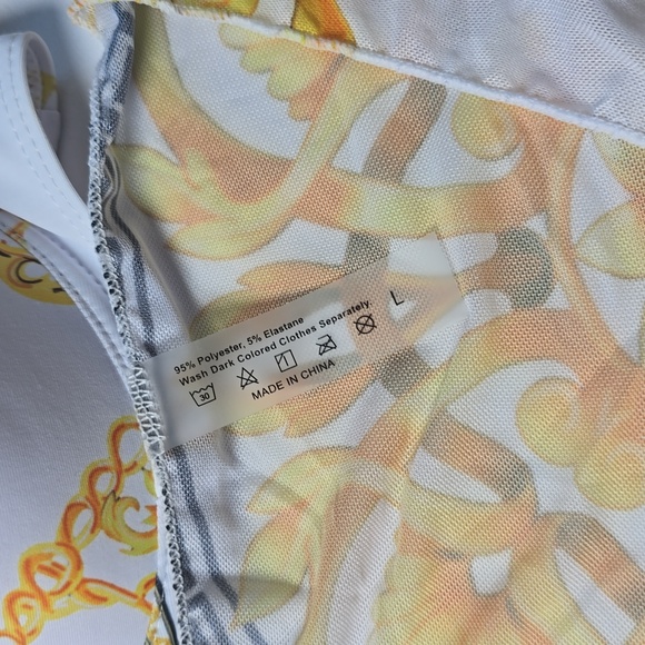 Elegant Gold and White Women's Intimate Bikini Set Size Large NwOT. - Picture 5 of 7